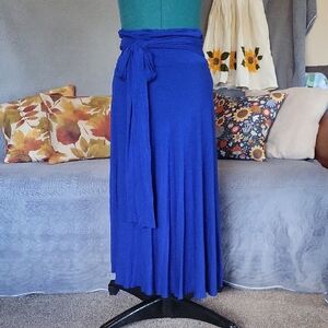 Elegant Blue Women's Skirt